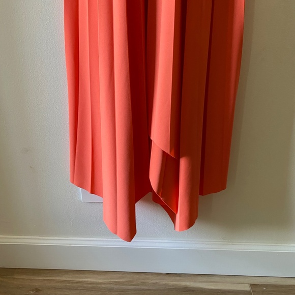 Asos Coral Color Pleated Midi Dress In Like New Condition - Picture 4 of 7